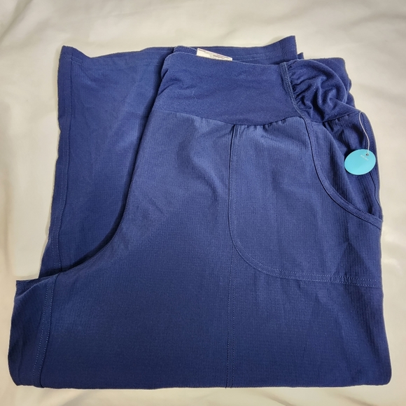 St John's Bay Active Women's Capri Pants Navy Blue Poly/Spandex Plus XXL NWT - Picture 11 of 11